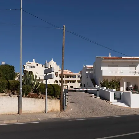 Lägenhet Olhos Do Mar *